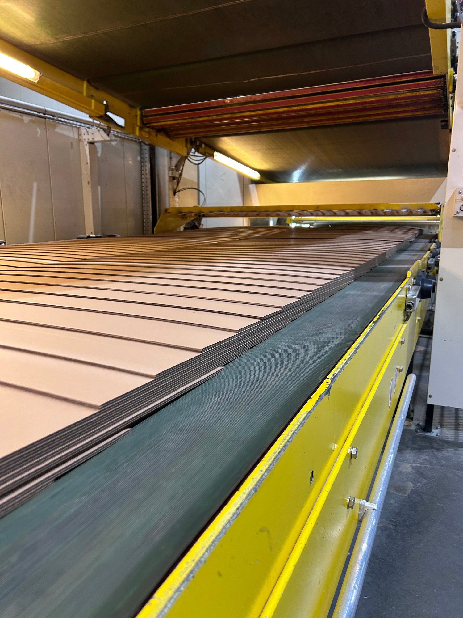 eps-dunapack-corrugated-board