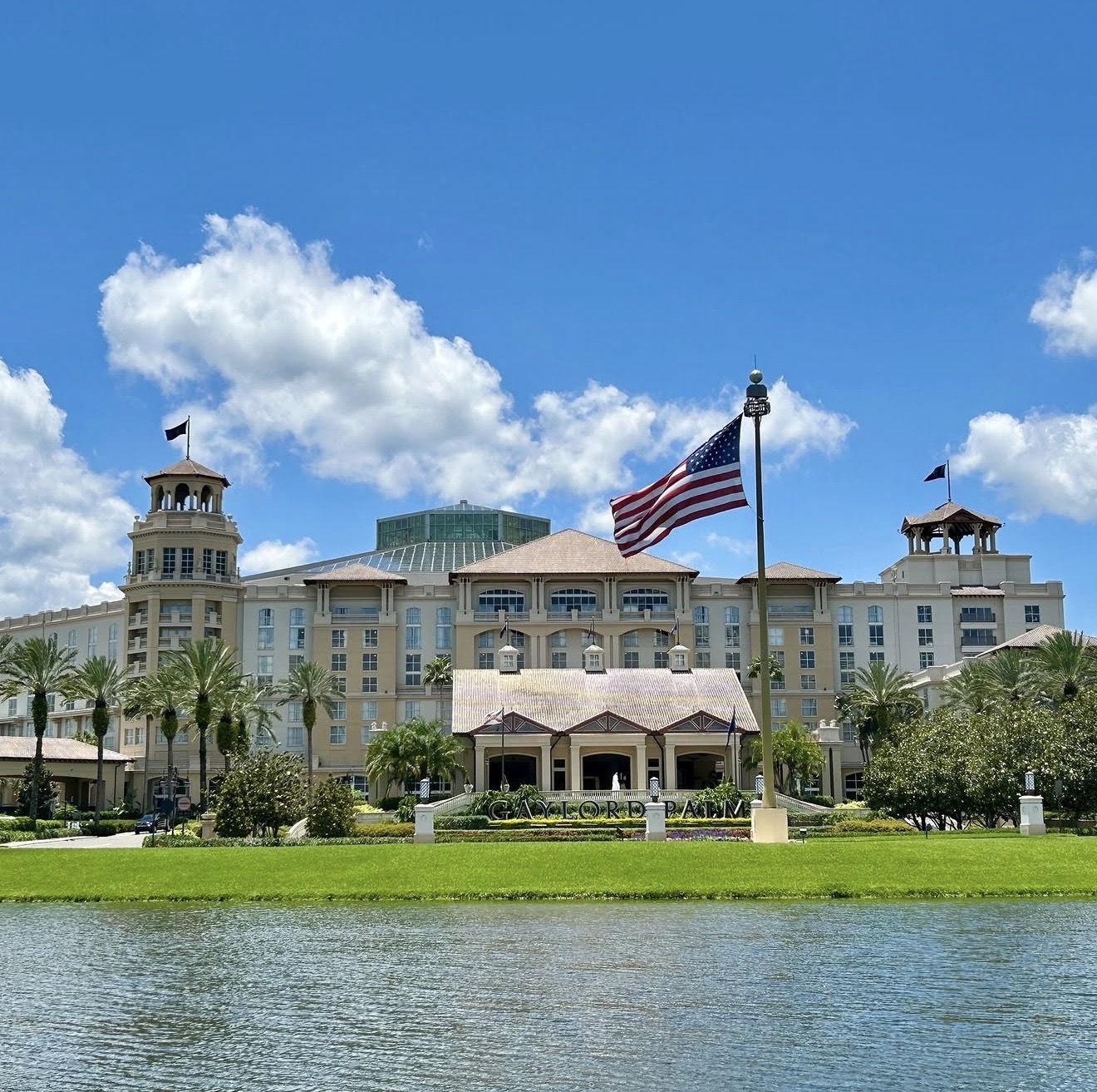 Gaylord Palms Resort